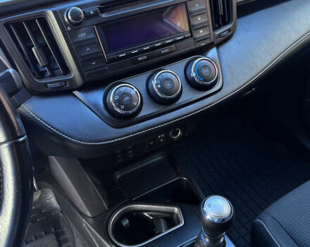 Белый Тойота РАВ 4, объемом двигателя 1.99 л и пробегом 187 тыс. км за 16900 $, фото 7 на Automoto.ua