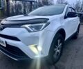 Белый Тойота РАВ 4, объемом двигателя 2 л и пробегом 180 тыс. км за 15200 $, фото 11 на Automoto.ua