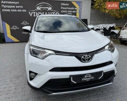 Білий Тойота РАВ 4, об'ємом двигуна 2.23 л та пробігом 192 тис. км за 20500 $, фото 4 на Automoto.ua