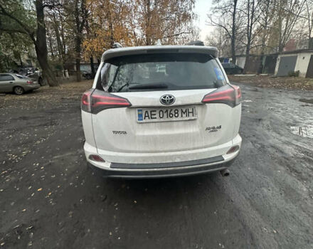 Білий Тойота РАВ 4, об'ємом двигуна 1.99 л та пробігом 189 тис. км за 18000 $, фото 2 на Automoto.ua