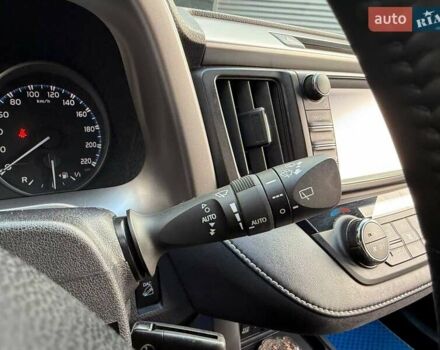 Белый Тойота РАВ 4, объемом двигателя 1.99 л и пробегом 151 тыс. км за 19990 $, фото 15 на Automoto.ua