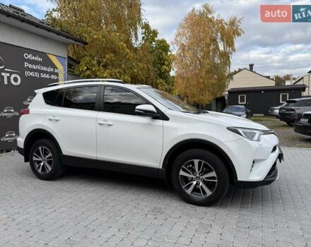 Білий Тойота РАВ 4, об'ємом двигуна 2.23 л та пробігом 192 тис. км за 20500 $, фото 7 на Automoto.ua