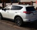 Тойота РАВ 4 2017 в Виннице на Automoto.ua Белый Тойота РАВ 4, объемом двигателя 2.49 л и пробегом 198 тыс. км за 22987 $, фото 7 на Automoto.ua