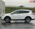 Тойота РАВ 4 2017 в Львове на Automoto.ua Белый Тойота РАВ 4, объемом двигателя 2.49 л и пробегом 187 тыс. км за 22990 $, фото 4 на Automoto.ua