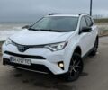 Белый Тойота РАВ 4, объемом двигателя 2.49 л и пробегом 90 тыс. км за 24000 $, фото 1 на Automoto.ua