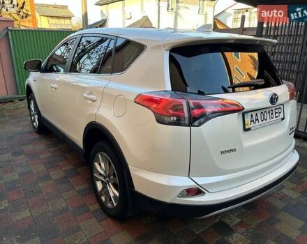 Белый Тойота РАВ 4, объемом двигателя 2.5 л и пробегом 108 тыс. км за 25300 $, фото 7 на Automoto.ua