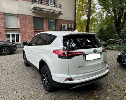 Тойота РАВ 4 2017 в Киеве на Automoto.ua Белый Тойота РАВ 4, объемом двигателя 2 л и пробегом 116 тыс. км за 8000 $, фото 5 на Automoto.ua