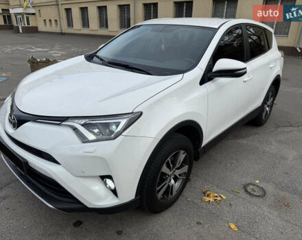 Белый Тойота РАВ 4, объемом двигателя 1.99 л и пробегом 67 тыс. км за 21000 $, фото 3 на Automoto.ua