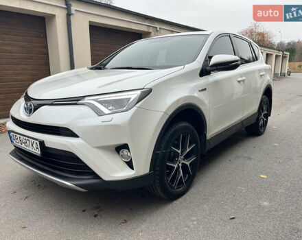 Белый Тойота РАВ 4, объемом двигателя 2.49 л и пробегом 199 тыс. км за 22999 $, фото 4 на Automoto.ua