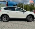 Білий Тойота РАВ 4, об'ємом двигуна 2.49 л та пробігом 55 тис. км за 27300 $, фото 8 на Automoto.ua