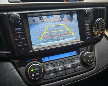 Білий Тойота РАВ 4, об'ємом двигуна 2.23 л та пробігом 220 тис. км за 20500 $, фото 13 на Automoto.ua