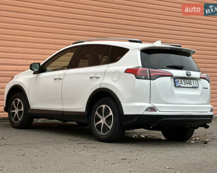 Белый Тойота РАВ 4, объемом двигателя 2.5 л и пробегом 183 тыс. км за 15490 $, фото 13 на Automoto.ua