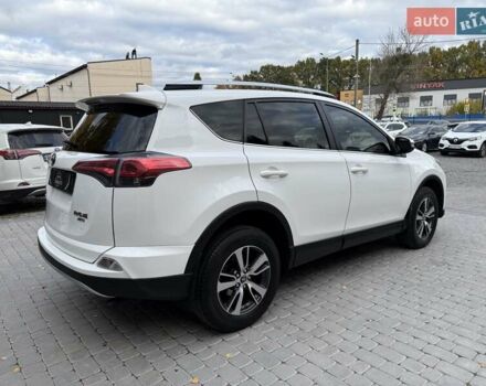 Білий Тойота РАВ 4, об'ємом двигуна 2.23 л та пробігом 192 тис. км за 20500 $, фото 12 на Automoto.ua