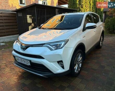 Белый Тойота РАВ 4, объемом двигателя 2.5 л и пробегом 108 тыс. км за 25300 $, фото 6 на Automoto.ua