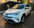 Белый Тойота РАВ 4, объемом двигателя 2.5 л и пробегом 108 тыс. км за 25300 $, фото 6 на Automoto.ua
