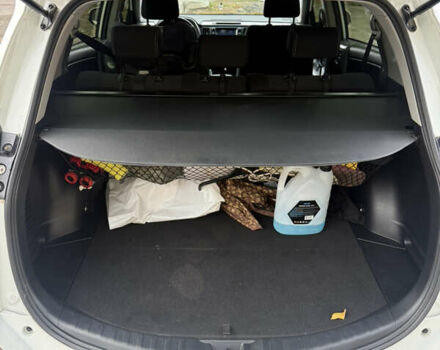 Белый Тойота РАВ 4, объемом двигателя 1.99 л и пробегом 67 тыс. км за 21000 $, фото 11 на Automoto.ua