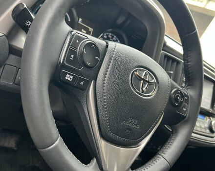 Белый Тойота РАВ 4, объемом двигателя 2.49 л и пробегом 199 тыс. км за 22999 $, фото 31 на Automoto.ua