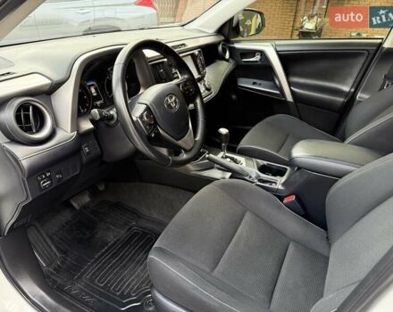 Білий Тойота РАВ 4, об'ємом двигуна 2.23 л та пробігом 192 тис. км за 20500 $, фото 42 на Automoto.ua