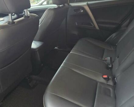 Білий Тойота РАВ 4, об'ємом двигуна 2.23 л та пробігом 220 тис. км за 20500 $, фото 11 на Automoto.ua