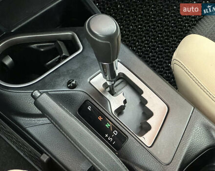 Белый Тойота РАВ 4, объемом двигателя 2.5 л и пробегом 183 тыс. км за 15490 $, фото 47 на Automoto.ua