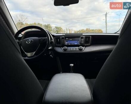 Білий Тойота РАВ 4, об'ємом двигуна 2.23 л та пробігом 192 тис. км за 20500 $, фото 64 на Automoto.ua