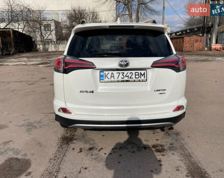 Білий Тойота РАВ 4, об'ємом двигуна 2.5 л та пробігом 147 тис. км за 22900 $, фото 24 на Automoto.ua