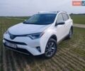 Білий Тойота РАВ 4, об'ємом двигуна 2.49 л та пробігом 44 тис. км за 22999 $, фото 1 на Automoto.ua