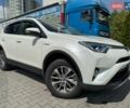Білий Тойота РАВ 4, об'ємом двигуна 2.49 л та пробігом 55 тис. км за 27300 $, фото 9 на Automoto.ua