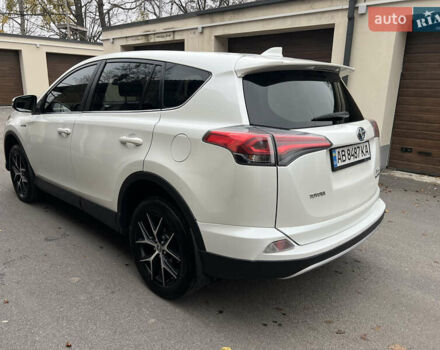 Белый Тойота РАВ 4, объемом двигателя 2.49 л и пробегом 199 тыс. км за 22999 $, фото 11 на Automoto.ua