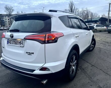 Белый Тойота РАВ 4, объемом двигателя 2 л и пробегом 180 тыс. км за 15200 $, фото 5 на Automoto.ua