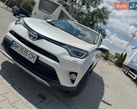 Білий Тойота РАВ 4, об'ємом двигуна 2.49 л та пробігом 55 тис. км за 27300 $, фото 27 на Automoto.ua