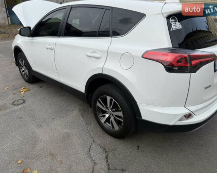 Белый Тойота РАВ 4, объемом двигателя 1.99 л и пробегом 67 тыс. км за 21000 $, фото 9 на Automoto.ua