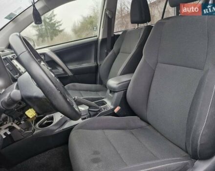 Білий Тойота РАВ 4, об'ємом двигуна 2.5 л та пробігом 126 тис. км за 15799 $, фото 14 на Automoto.ua