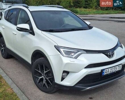 Белый Тойота РАВ 4, объемом двигателя 1.99 л и пробегом 89 тыс. км за 25306 $, фото 1 на Automoto.ua