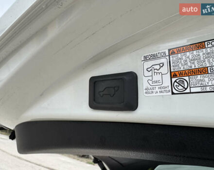 Білий Тойота РАВ 4, об'ємом двигуна 2.49 л та пробігом 96 тис. км за 22300 $, фото 29 на Automoto.ua