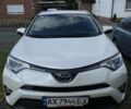 Белый Тойота РАВ 4, объемом двигателя 1.99 л и пробегом 143 тыс. км за 21000 $, фото 1 на Automoto.ua