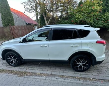 Белый Тойота РАВ 4, объемом двигателя 2.2 л и пробегом 180 тыс. км за 22000 $, фото 13 на Automoto.ua