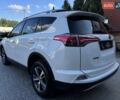 Білий Тойота РАВ 4, об'ємом двигуна 2.23 л та пробігом 189 тис. км за 21900 $, фото 13 на Automoto.ua