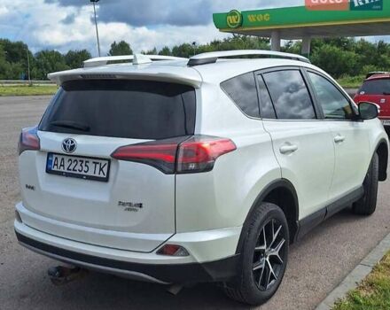 Белый Тойота РАВ 4, объемом двигателя 1.99 л и пробегом 89 тыс. км за 25306 $, фото 2 на Automoto.ua