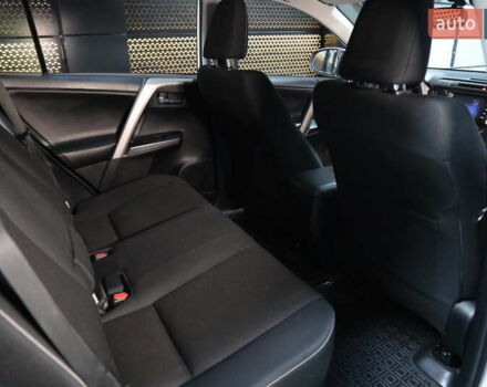 Білий Тойота РАВ 4, об'ємом двигуна 2.49 л та пробігом 72 тис. км за 24000 $, фото 33 на Automoto.ua