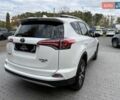 Білий Тойота РАВ 4, об'ємом двигуна 2.23 л та пробігом 192 тис. км за 20500 $, фото 14 на Automoto.ua