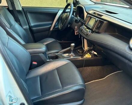 Белый Тойота РАВ 4, объемом двигателя 2.5 л и пробегом 108 тыс. км за 25300 $, фото 44 на Automoto.ua