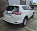 Білий Тойота РАВ 4, об'ємом двигуна 2 л та пробігом 80 тис. км за 22500 $, фото 10 на Automoto.ua