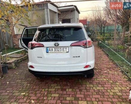 Белый Тойота РАВ 4, объемом двигателя 1.99 л и пробегом 138 тыс. км за 18500 $, фото 12 на Automoto.ua
