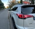 Белый Тойота РАВ 4, объемом двигателя 2.2 л и пробегом 180 тыс. км за 22000 $, фото 1 на Automoto.ua