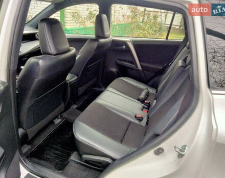 Белый Тойота РАВ 4, объемом двигателя 2.23 л и пробегом 63 тыс. км за 25200 $, фото 14 на Automoto.ua