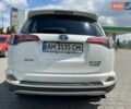 Білий Тойота РАВ 4, об'ємом двигуна 2.49 л та пробігом 55 тис. км за 27300 $, фото 5 на Automoto.ua