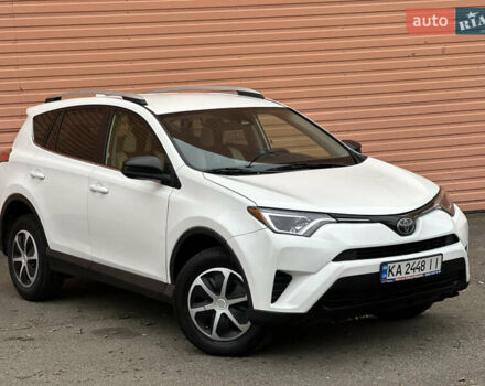 Белый Тойота РАВ 4, объемом двигателя 2.5 л и пробегом 183 тыс. км за 15490 $, фото 60 на Automoto.ua