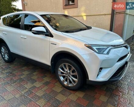 Белый Тойота РАВ 4, объемом двигателя 2.5 л и пробегом 108 тыс. км за 25300 $, фото 9 на Automoto.ua