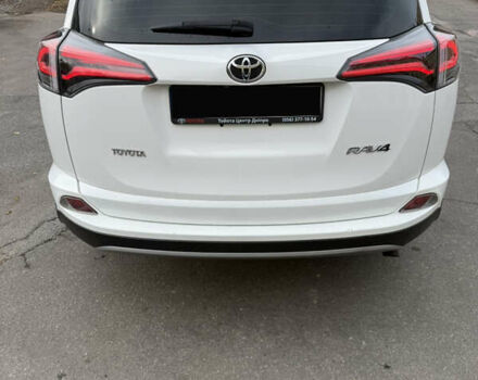 Белый Тойота РАВ 4, объемом двигателя 1.99 л и пробегом 67 тыс. км за 21000 $, фото 5 на Automoto.ua